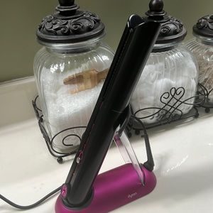 Dyson Corrale straightener